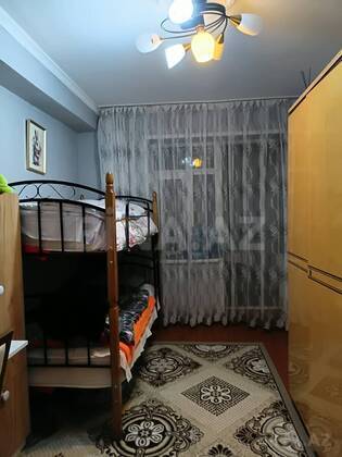 3 otaqlı Köhnə tikili, Elmlər Akademiyası m., Bakı