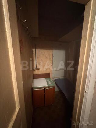 3 otaqlı Köhnə tikili, Elmlər Akademiyası m., Bakı