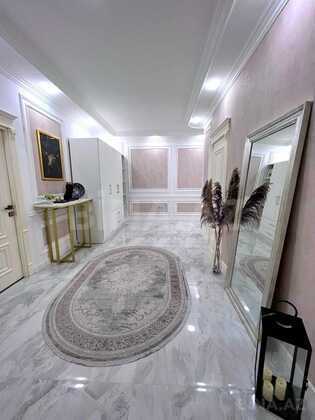 3 otaqlı Yeni tikili, Şah İsmayıl Xətai m., Bakı