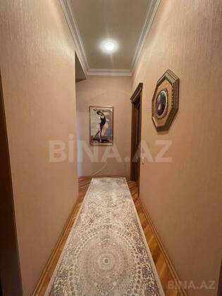 4 otaqlı Yeni tikili, Azadlıq Prospekti m., Bakı
