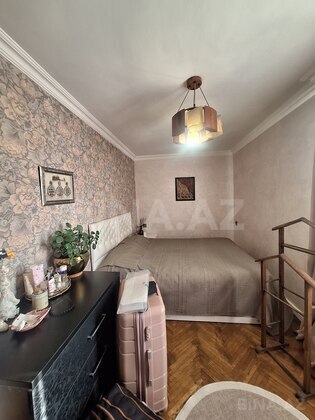 3 otaqlı Köhnə tikili, İnşaatçılar m., Bakı