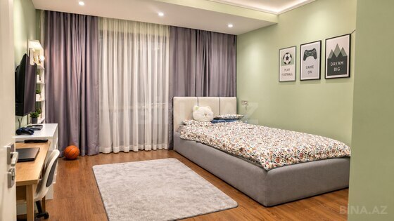 3 otaqlı Yeni tikili, Şah İsmayıl Xətai m., Bakı