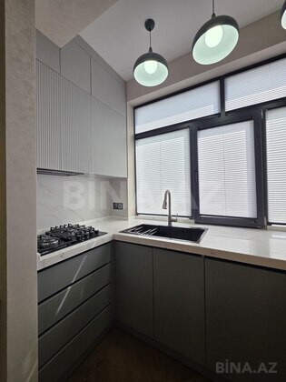 2 otaqlı Yeni tikili, Neftçilər m., Bakı