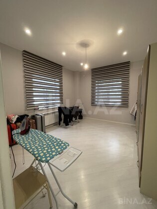8 otaqlı Həyət evi/Bağ evi, Avtovağzal m., Bakı