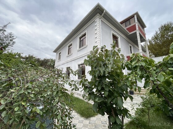 8 otaqlı Həyət evi/Bağ evi, Avtovağzal m., Bakı