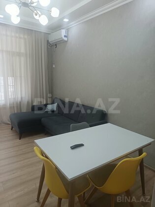 2 otaqlı Yeni tikili, Neftçilər m., Bakı