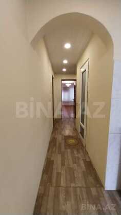 3 otaqlı Köhnə tikili, Elmlər Akademiyası m., Bakı