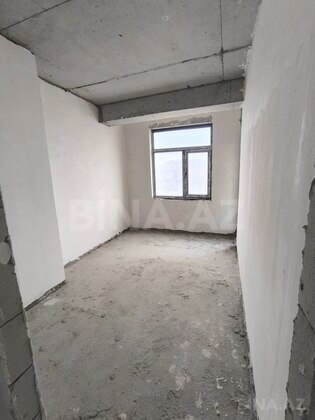 3 otaqlı Yeni tikili, İnşaatçılar m., Bakı