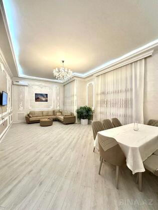 5 otaqlı Həyət evi/Bağ evi, Mərdəkan q., Bakı