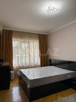 3 otaqlı Köhnə tikili, Həzi Aslanov q., Bakı