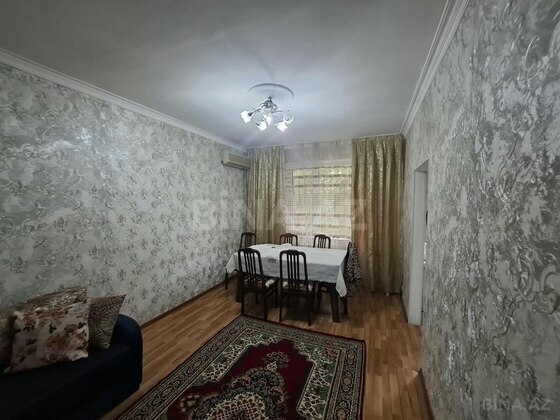 2 otaqlı Köhnə tikili, Memar Əcəmi m., Bakı