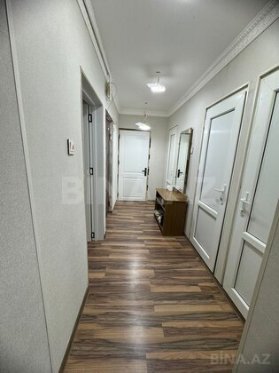 2 otaqlı Köhnə tikili, Xalqlar Dostluğu m., Bakı