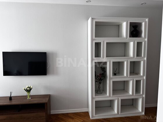 3 otaqlı Yeni tikili, Şah İsmayıl Xətai m., Bakı