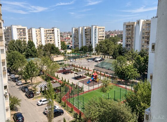 3 otaqlı Köhnə tikili, Bakıxanov q., Bakı