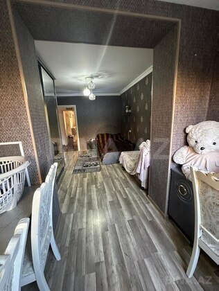 3 otaqlı Köhnə tikili, Qara Qarayev m., Bakı