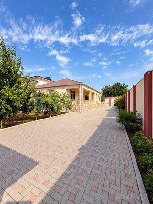 4 otaqlı Həyət evi/Bağ evi, Şüvəlan q., Bakı