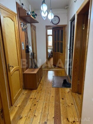 2 otaqlı Köhnə tikili, Həzi Aslanov m., Bakı