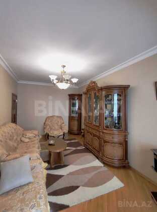 4 otaqlı Köhnə tikili, Əhmədli m., Bakı