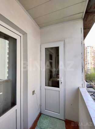 4 otaqlı Köhnə tikili, Əhmədli m., Bakı