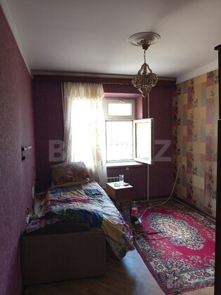 2 otaqlı Köhnə tikili, Neftçilər m., Bakı