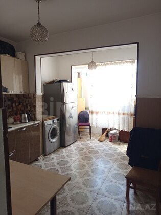 2 otaqlı Köhnə tikili, Neftçilər m., Bakı