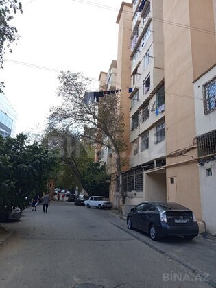 2 otaqlı Köhnə tikili, Neftçilər m., Bakı
