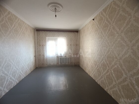 4 otaqlı Köhnə tikili, Yeni Yasamal q., Bakı