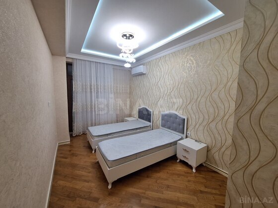 3 otaqlı Yeni tikili, İnşaatçılar m., Bakı