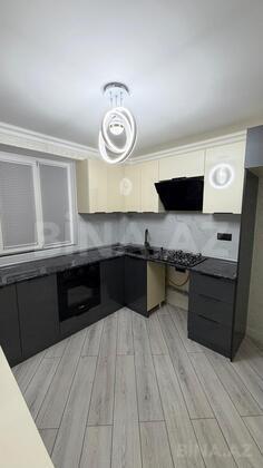 3 otaqlı Köhnə tikili, Gənclik m., Bakı