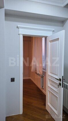 3 otaqlı Yeni tikili, Həzi Aslanov m., Bakı