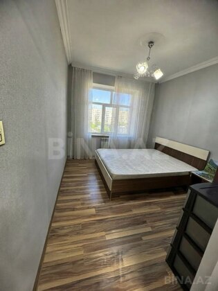 2 otaqlı Köhnə tikili, Xalqlar Dostluğu m., Bakı