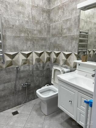 2 otaqlı Yeni tikili, 8 Noyabr m., Bakı