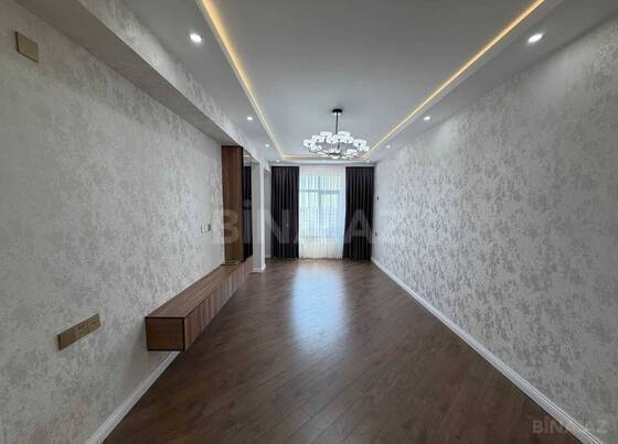 3 otaqlı Yeni tikili, İnşaatçılar m., Bakı