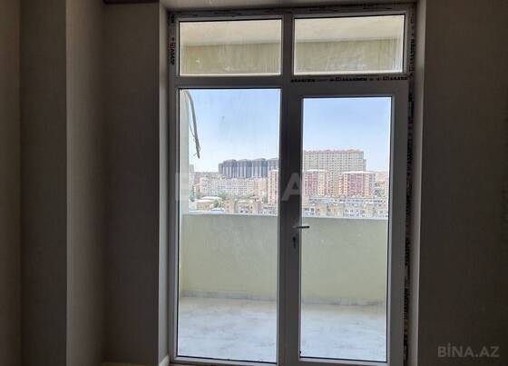 4 otaqlı Yeni tikili, İnşaatçılar m., Bakı