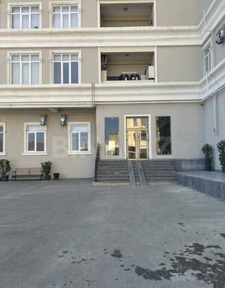 4 otaqlı Yeni tikili, İnşaatçılar m., Bakı