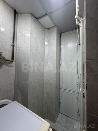 4 otaqlı Köhnə tikili, Elmlər Akademiyası m., Bakı
