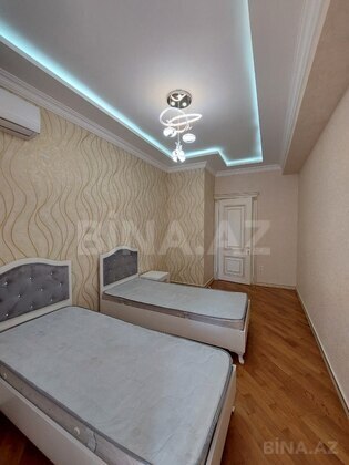 3 otaqlı Yeni tikili, İnşaatçılar m., Bakı