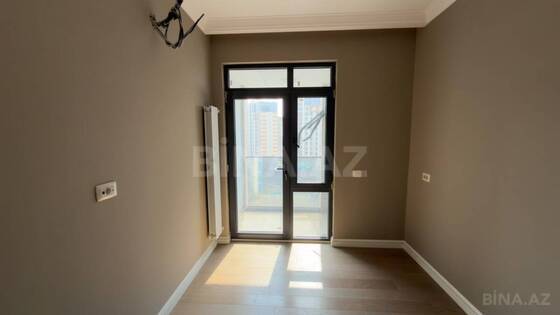 3 otaqlı Yeni tikili, Bakmil m., Bakı