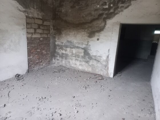 3 otaqlı Köhnə tikili, Gəncə