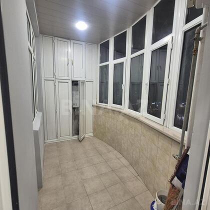 3 otaqlı Yeni tikili, Memar Əcəmi m., Bakı