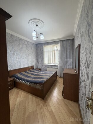 3 otaqlı Köhnə tikili, Əhmədli m., Bakı