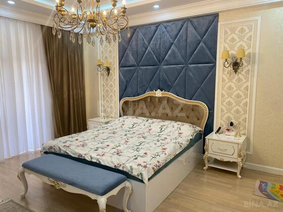4 otaqlı Yeni tikili, Şah İsmayıl Xətai m., Bakı