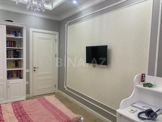 4 otaqlı Yeni tikili, Şah İsmayıl Xətai m., Bakı