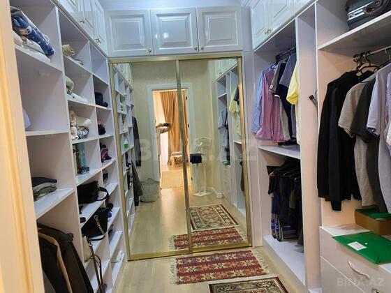 4 otaqlı Yeni tikili, Şah İsmayıl Xətai m., Bakı