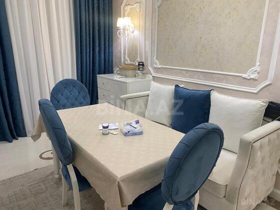 4 otaqlı Yeni tikili, Şah İsmayıl Xətai m., Bakı