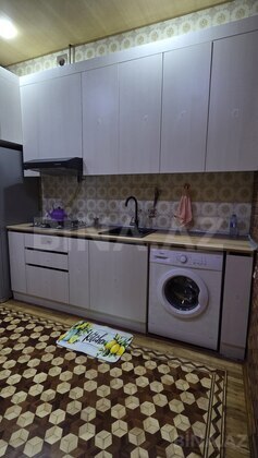 3 otaqlı Köhnə tikili, Nəsimi r., Bakı