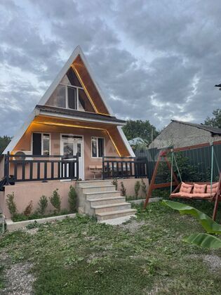 4 otaqlı Həyət evi/Bağ evi, Quba