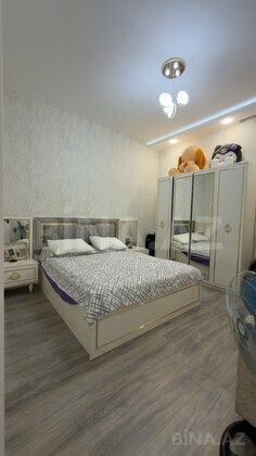 4 otaqlı Həyət evi/Bağ evi, Şüvəlan q., Bakı