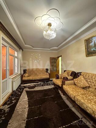 4 otaqlı Köhnə tikili, Xəzər r., Bakı