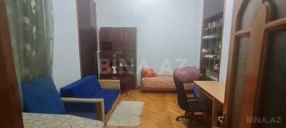 4 otaqlı Köhnə tikili, Sahil m., Bakı